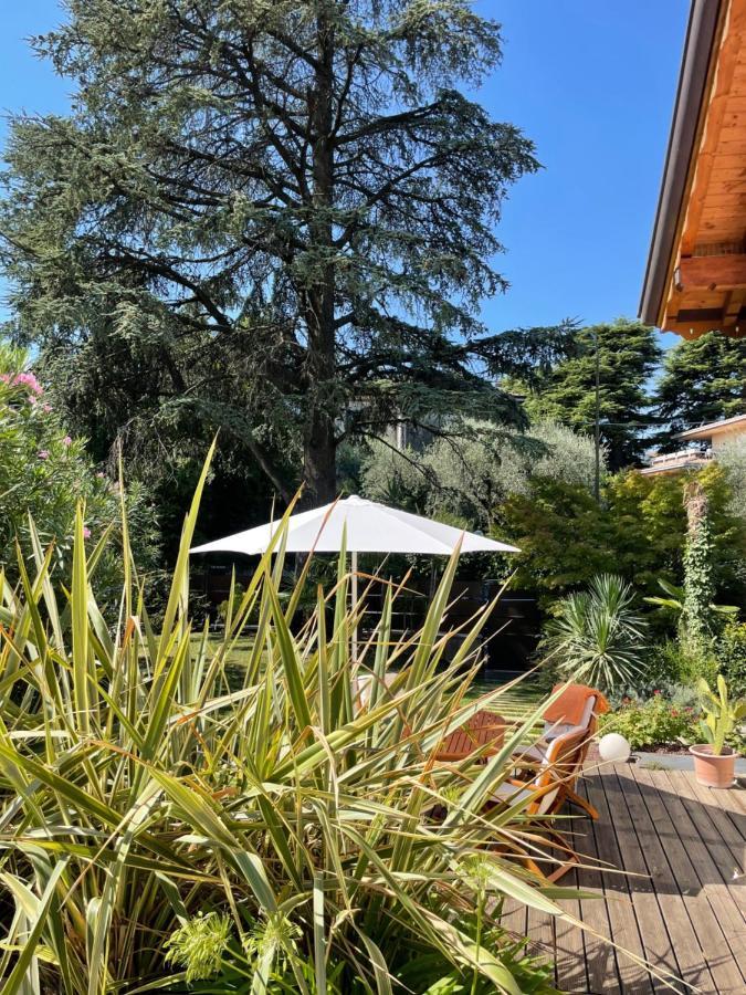 Villa Arzilla Desenzano del Garda Exteriör bild