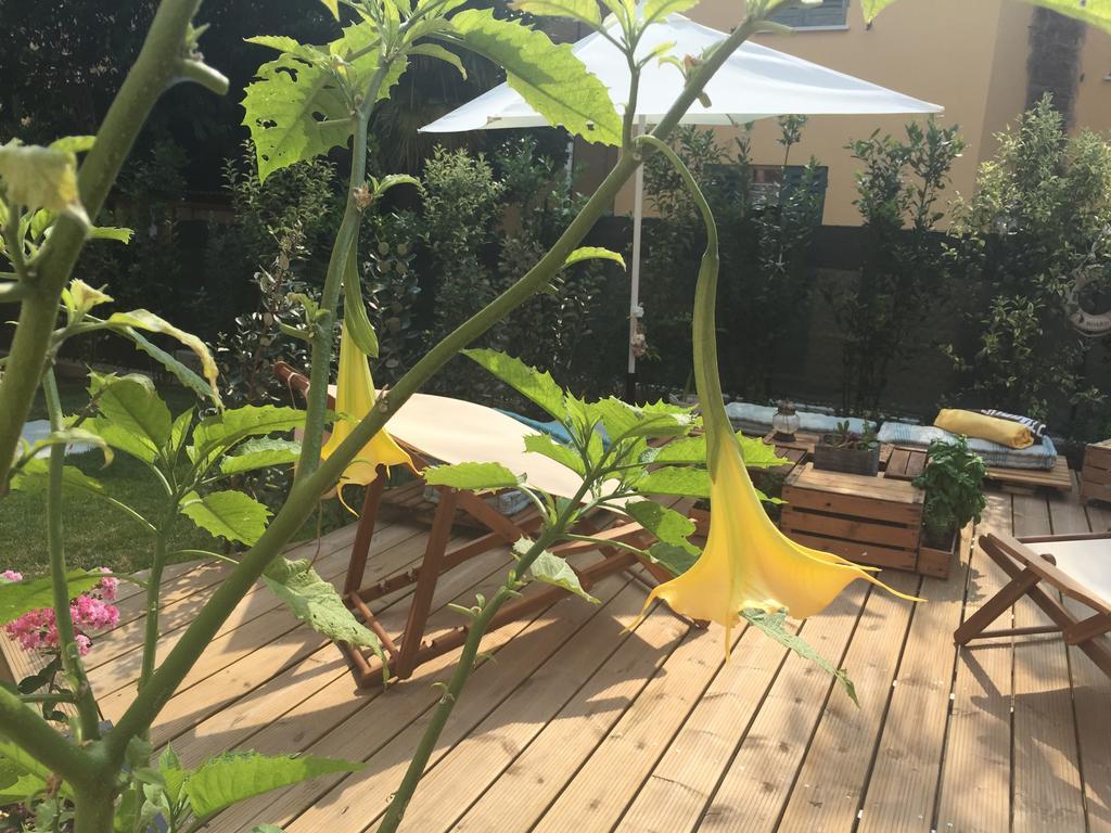 Villa Arzilla Desenzano del Garda Exteriör bild